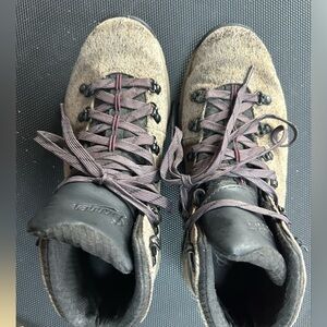 DANNER Mountain 600 Enduroweave 4.5 Brown Outdoors Hiking Boots Women Size 9